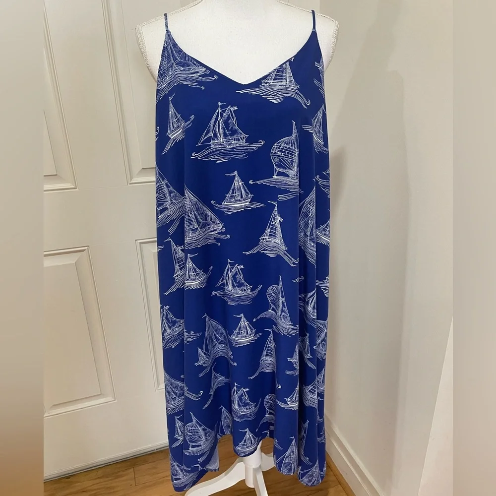 Antibes Blanc Sailboat Midi - Picture 2 of 9